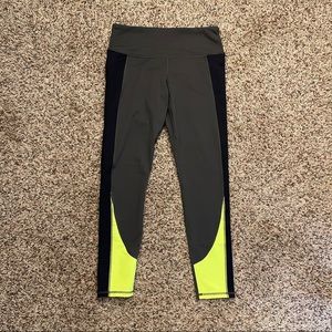 *DELETING SOON* Under Armour Leggings NWT